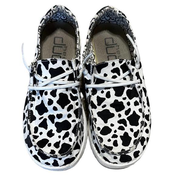Rare Hey Dude Wendy in Cow Print Shoes - Picture 1 of 8